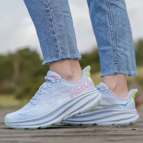 Hoka Clifton 9 Running Shoes Gull Sea Ice - Picture 1 of 7
